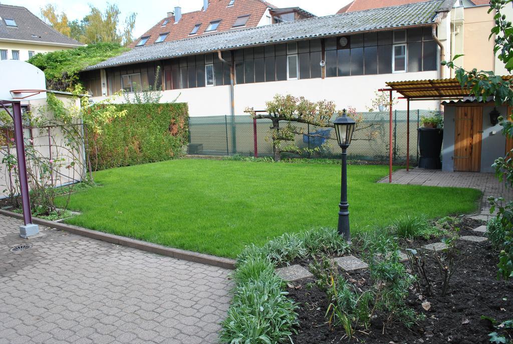 Logis Le 18 Rose Appartement Straatsburg Buitenkant foto